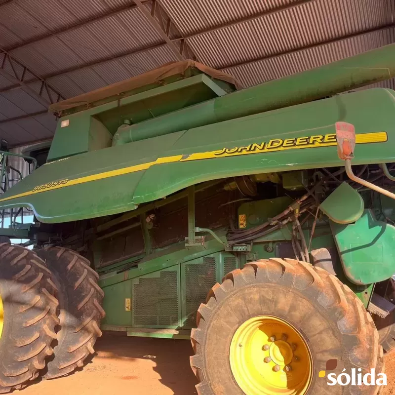 Colheitadeira John Deere STS 9650 4x4 - Ano 2010