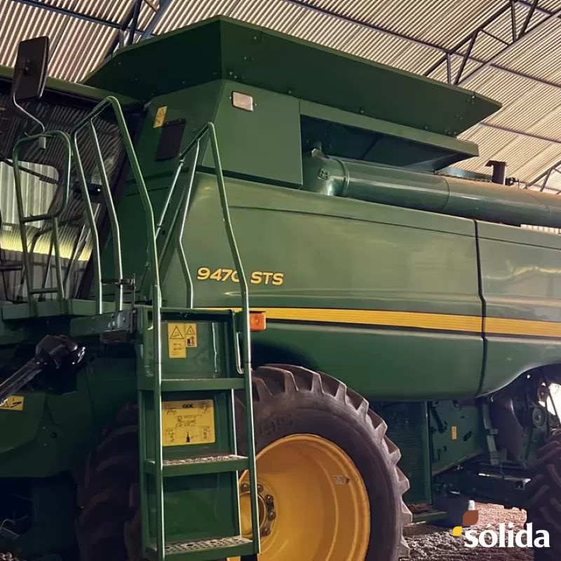 Colheitadeira John Deere STS 9470 ano 2010