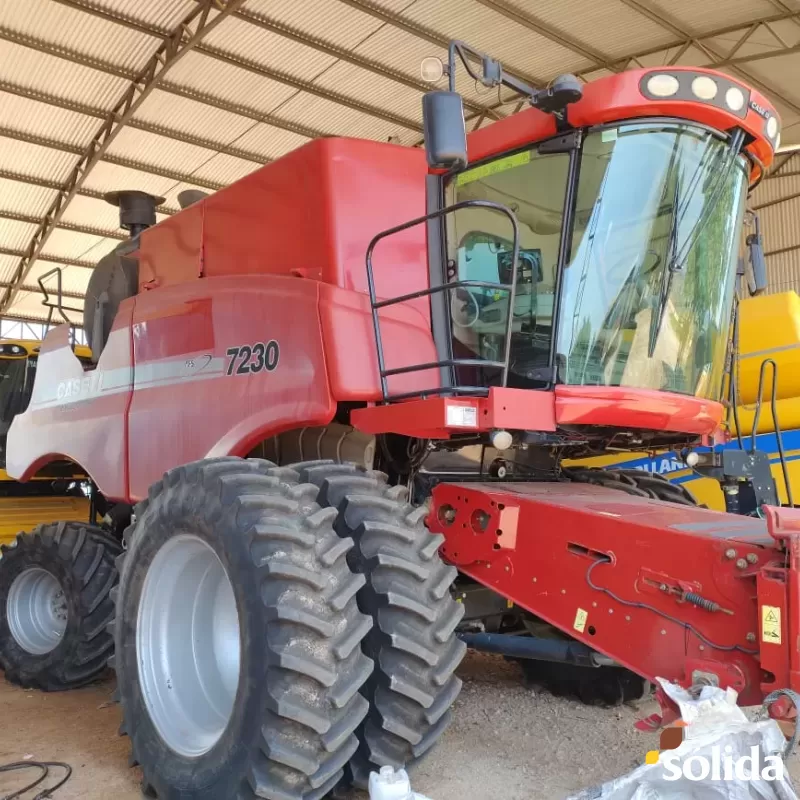 Colheitadeira Case 7230 Ano 2015