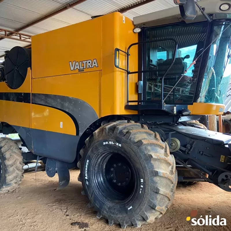 Colheitadeira Valtra BC 6500 Ano 2010