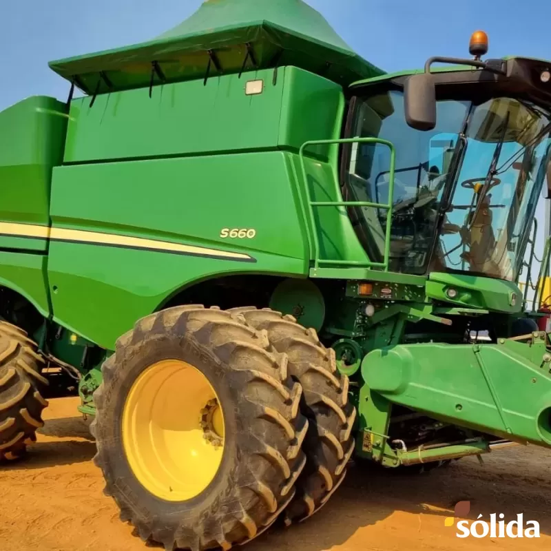 Colheitadeira John Deere S660 Ano 2016