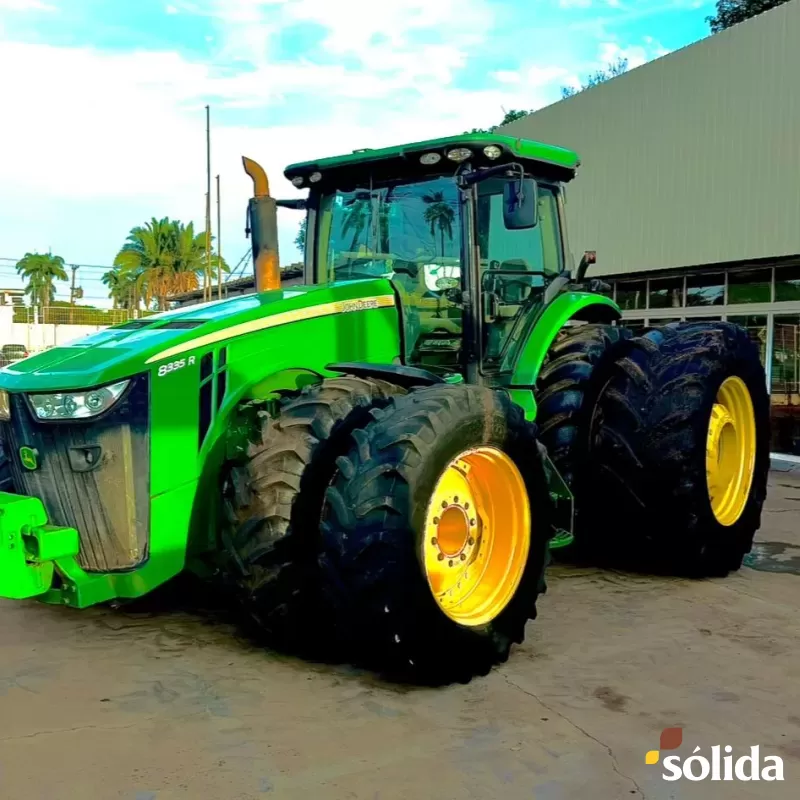 Trator John Deere 8335R Ano 2012 C/prazo