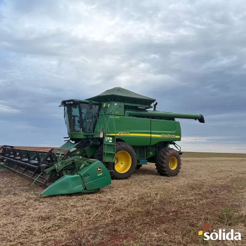 Colheitadeira John Deere STS 9750 Ano 2009