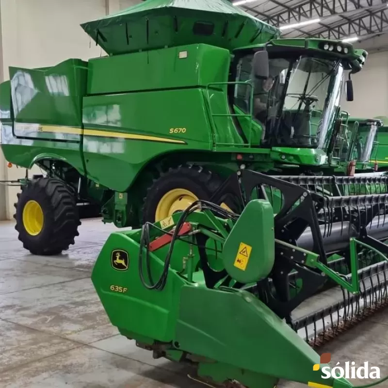 Colheitadeira John Deere S670 Ano 2017