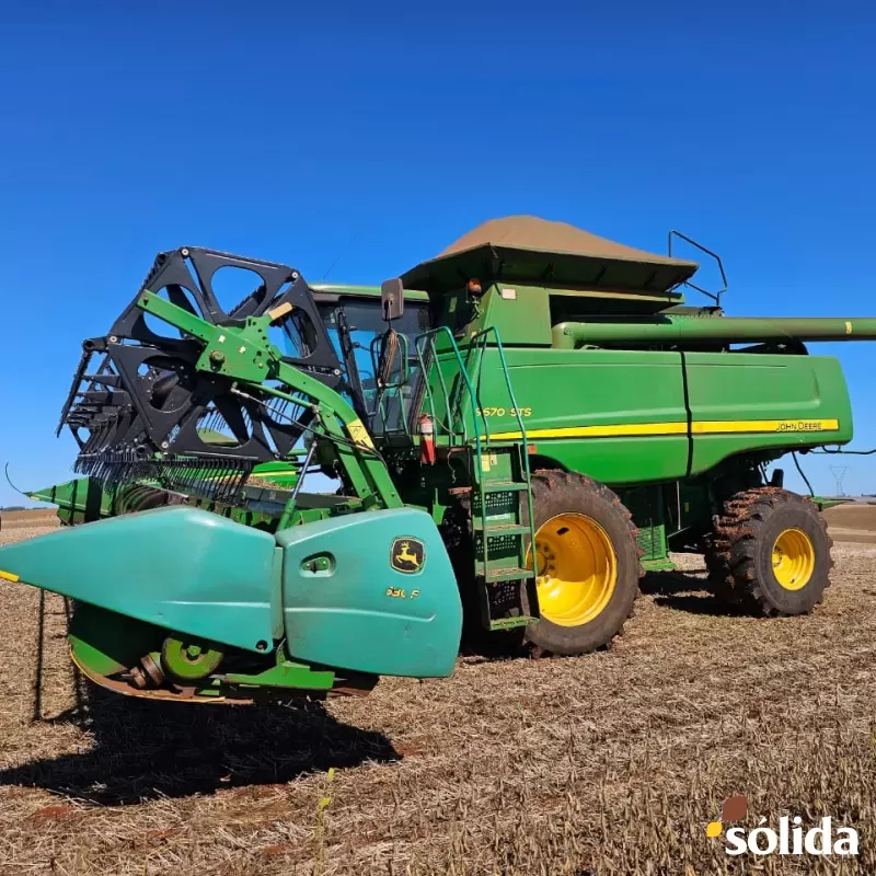 Colheitadeira John Deere STS 9670 Ano 2013